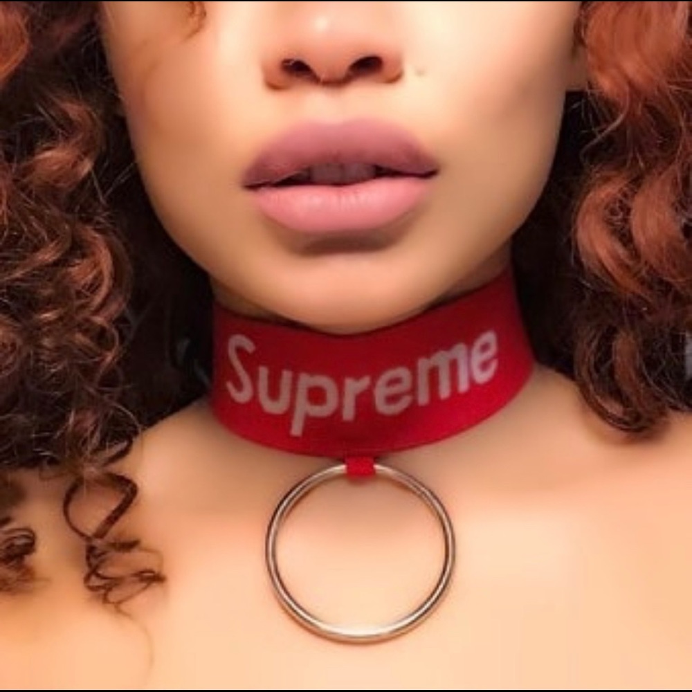 Red O ring choker